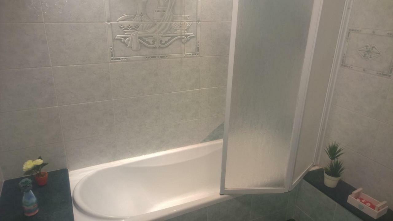B&B Anny Наполи Екстериор снимка